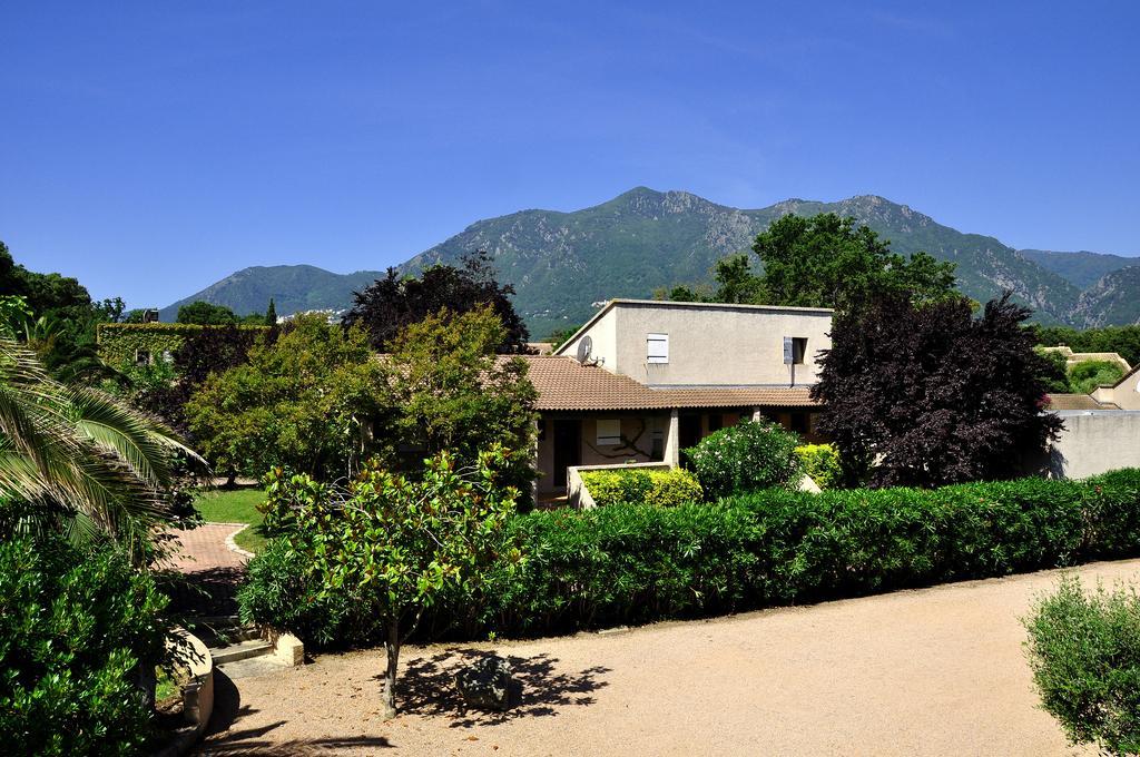 Sole E Mare Lejlighedshotel Santa-Maria-Poggio  Eksteriør billede