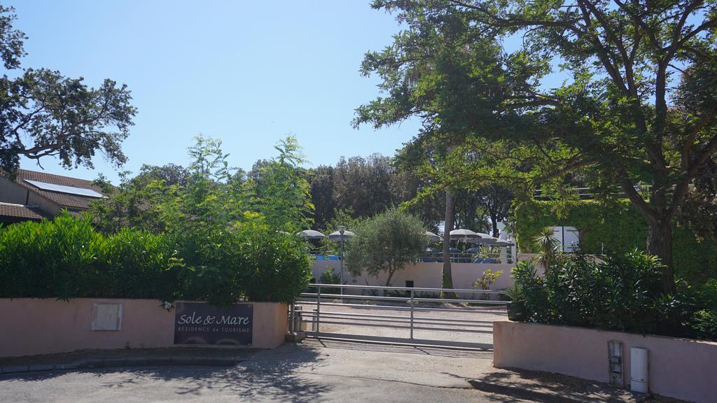 Sole E Mare Lejlighedshotel Santa-Maria-Poggio  Eksteriør billede